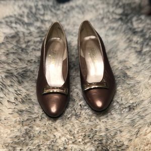 California Magdasians slip on low level shoes